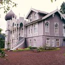 Lysøen er pusset opp i anledning sin forhenværende eiers 200-års jubileum, og står klar for en ny sesong 18. mai. (foto: Kunstmuseene i Bergen) Lysøen ruster opp